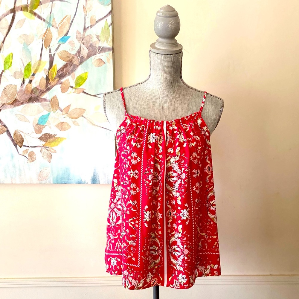 SOHO NEW YORK & COMPANY CORAL FLORAL PRINT SLIP ON SLEEVELESS SIZE MEDIUM🌟EUC🌟